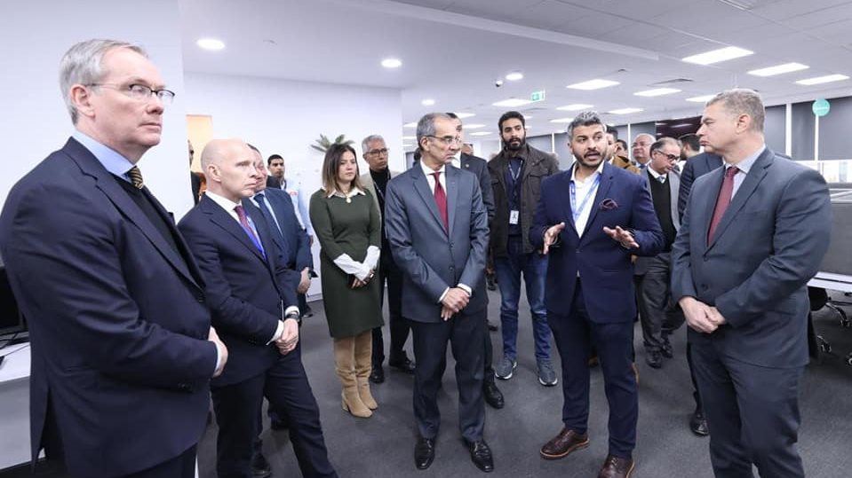 وزير الاتصالات وزير الاتصالات