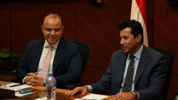 وزير الشباب والرياضة ورئيس هيئة الرقابة المالية
