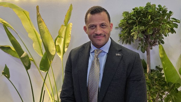 المهندس سامح حبيب الرئيس التنفيذى لشركة الأهلى صبور بسلطنة عمان 