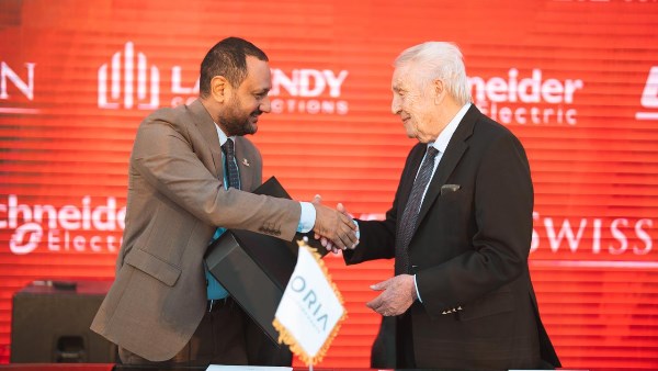 أوريا ديفيلوبمنتس تعلن عن شراكتها مع فندق Swiss Inn لإطلاق أولى الوحدات الفندقية بمشروع “علامات” أوريا ديفيلوبمنتس تعلن عن شراكتها مع فندق Swiss Inn لإطلاق أولى الوحدات الفندقية بمشروع “علامات”