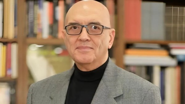 الكاتب محمد سلماوي الكاتب محمد سلماوي