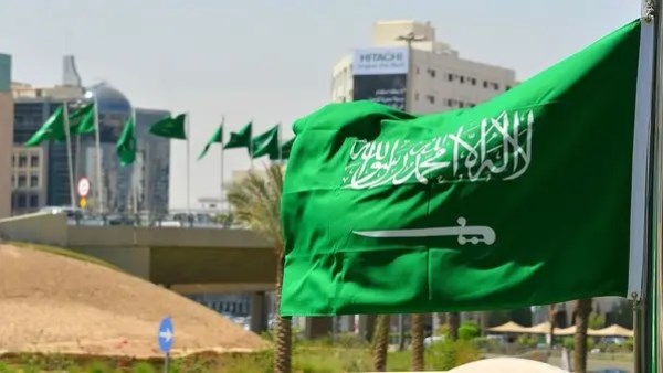 نفقات 1.313 تريليون ريال وعجز مقدر بنسبة 3.3%.. السعودية تعلن عن ميزانية 2026 