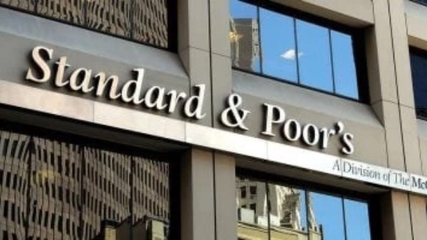 كيف خسر مؤشر ستاندرد آند بورز 1.2 تريليون دولار من قيمته السوقية خلال 40 دقيقة؟