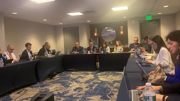 وزير الاستثمار: الحكومة تتبنى نهجًا جديدًا لتمكين القطاع الخاص وزير الاستثمار: الحكومة تتبنى نهجًا جديدًا لتمكين القطاع الخاص