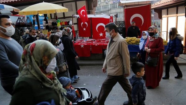 مسؤول يكشف عن جهود الحكومة لخفض معدل التضخم في تركيا مسؤول يكشف عن جهود الحكومة لخفض معدل التضخم في تركيا
