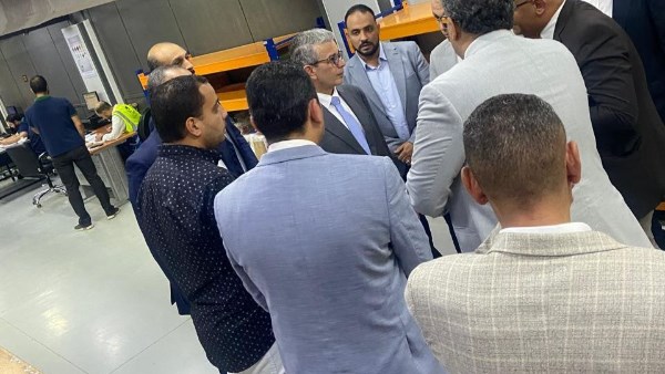 رئيس مصلحة الجمارك يتفقد قرية البضائع بمطار القاهرة الدولي رئيس مصلحة الجمارك يتفقد قرية البضائع بمطار القاهرة الدولي