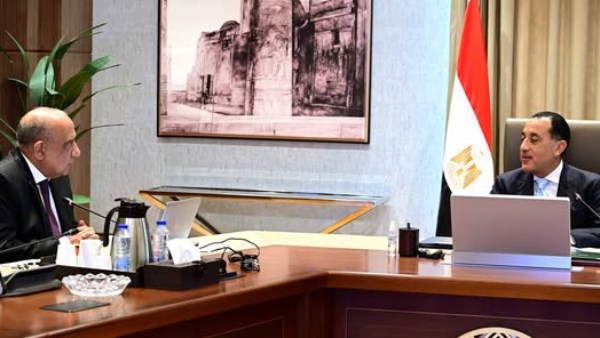 مستجدات مشروعات إنشاء المحطات النووية لتوليد الطاقة الكهربائية مستجدات مشروعات إنشاء المحطات النووية لتوليد الطاقة الكهربائية