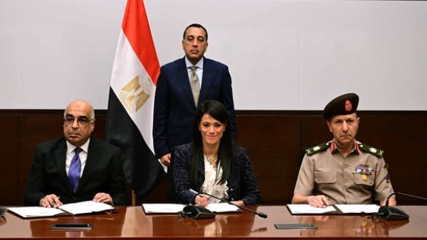 توقيع بروتوكول تعاون بشأن تجهيزات البنية الفنية بمدينة العدالة الذكية بالعاصمة الإدارية الجديدة توقيع بروتوكول تعاون بشأن تجهيزات البنية الفنية بمدينة العدالة الذكية بالعاصمة الإدارية الجديدة