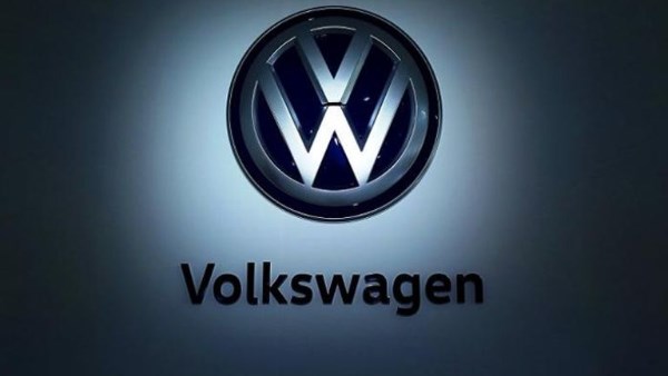 فولكسفاجن تتكبد خسائر تتجاوز مليار يورو فولكسفاجن تتكبد خسائر تتجاوز مليار يورو
