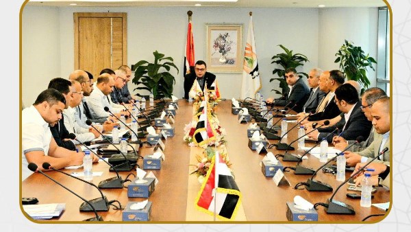 وزير الإسكان