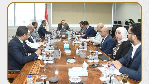 وزير الإسكان وزير الإسكان
