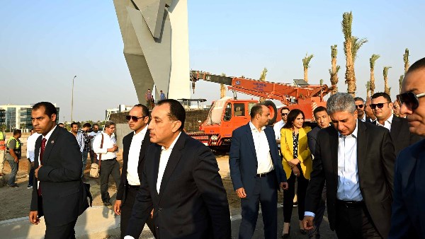 رئيس مجلس الوزراء رئيس مجلس الوزراء