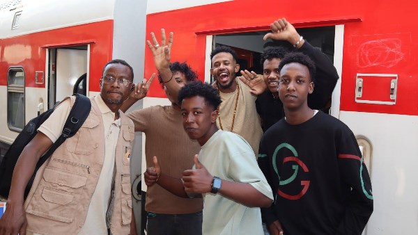 عودة الأشقاء السودانيين عودة الأشقاء السودانيين