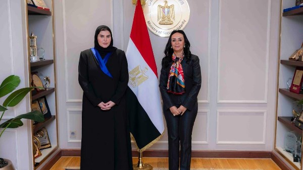 الدكتورة مايا مرسي والدكتورة مريم بنت على بن ناصر الدكتورة مايا مرسي والدكتورة مريم بنت على بن ناصر