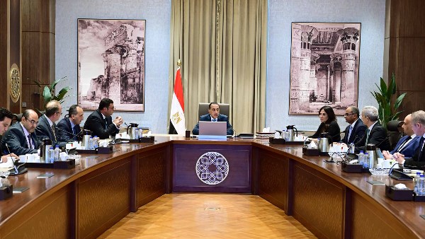 رئيس مجلس الوزراء رئيس مجلس الوزراء