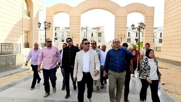وزير الإسكان وزير الإسكان
