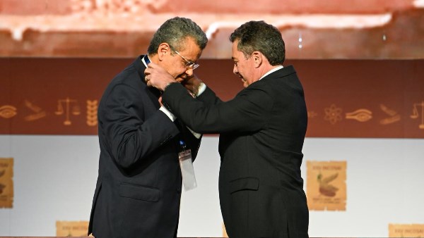 مصر تتسلم رسميًا رئاسة الإنتوساي مصر تتسلم رسميًا رئاسة الإنتوساي