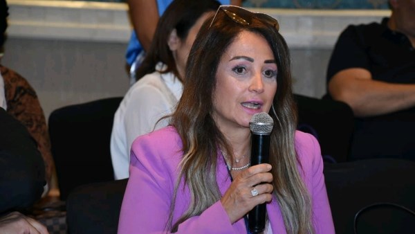 منى سمير، مديرة الأعمال والعلاقات الحكومية لشركة شنايدر إلكتريك