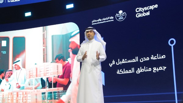 وزير البلديات والإسكان السعودي