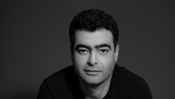 هشام نزيه هشام نزيه