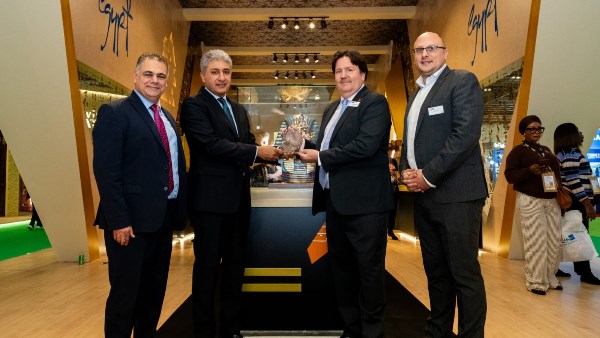 وزارة السياحة والآثار