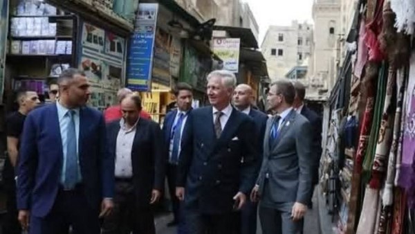  كبار العالم يقضون "إجازة استثنائية" فى مصر