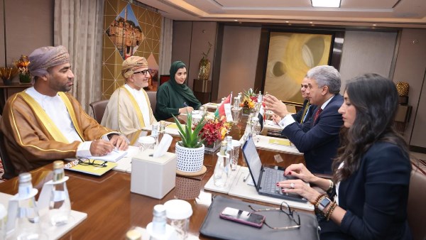 وزير السياحة والآثار