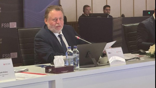 حسن عبد الله محافظ البنك المركزي المصري