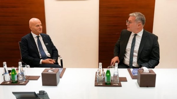 وزير البترول يبحث مع رئيس إيني الإيطالية تسريع برامج الاستكشاف والإنتاج ونقل الغاز القبرصي لمصر