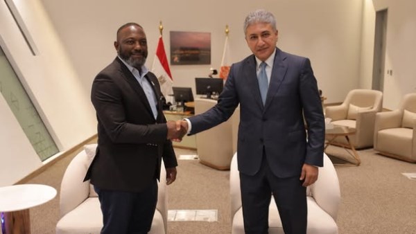 مصر وزامبيا تبحثان سبل التعاون المشترك في مجال السياحة