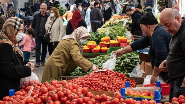 تراجع معدل التضخم في تركيا إلى 32.87% خلال أكتوبر على أساس سنوي