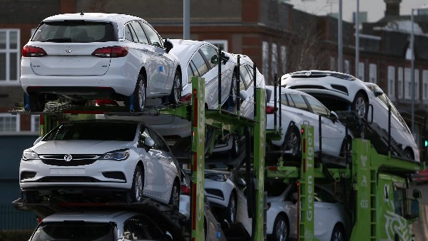 تراجع مبيعات السيارات في إيطاليا رغم انتعاش فيات وتقدم العلامات الصينية