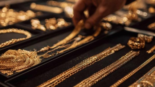 إيطاليا تصدر مجوهرات بقيمة 837 مليون يورو إلى الإمارات خلال 7 أشهر