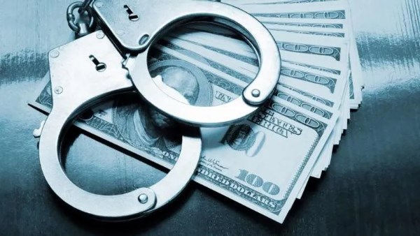 الرئيس اللبناني يؤكد التزام بلاده بمكافحة تبييض الأموال وتعزيز الاستقرار المالي والأمني