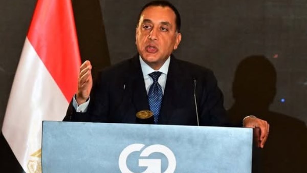 مدبولي: نمو  قطاع الاتصالات يتراوح من 14% إلى 16% سنوياً 