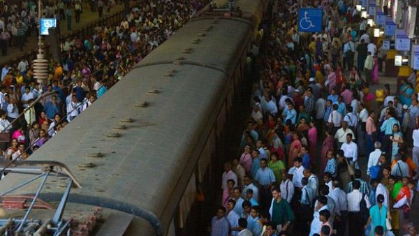 الهند تطلق صالات ركاب ضخمة لتعزيز قدرة القطارات في 20 مدينة