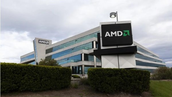 شركة AMD تتوقع نمو سوق رقائق مراكز البيانات إلى تريليون دولار بحلول 2030