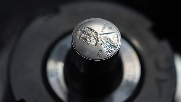 بعد أكثر من 230 عامًا..  إنتاج آخر دفعة من عملة السنت الأمريكي المتداولة