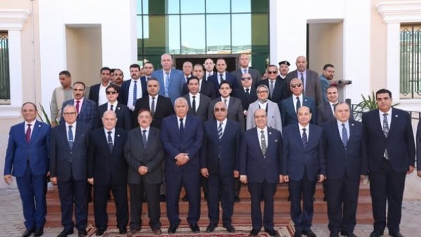 وزير العدل يفتتح مجمع محاكم الوادي الجديد ومقر هيئتي قضايا الدولة والنيابة الإدارية بمجمع المصالح الحكومية 