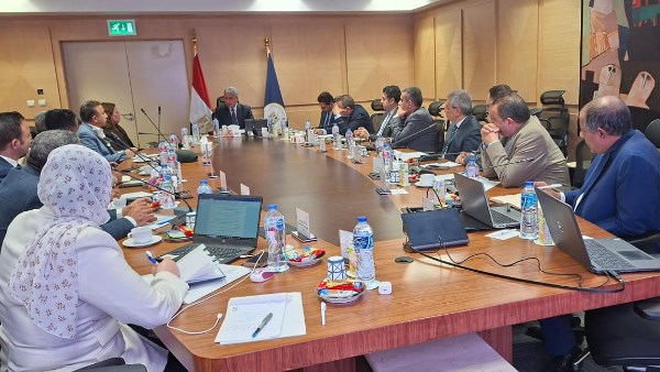 وزير السياحة يطلق أول اجتماع لوضع خطة شاملة لتحديث المخازن الأثرية على مستوى الجمهورية