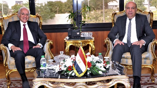 الدكتور سامح الحفني