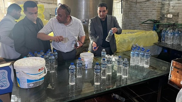 محطة غير مرخصة لتعبئة المياه المعدنية