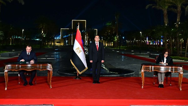 رئيس مجلس الوزراء