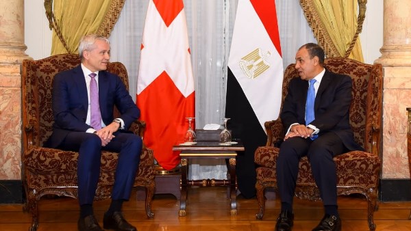 وزير الخارجية 