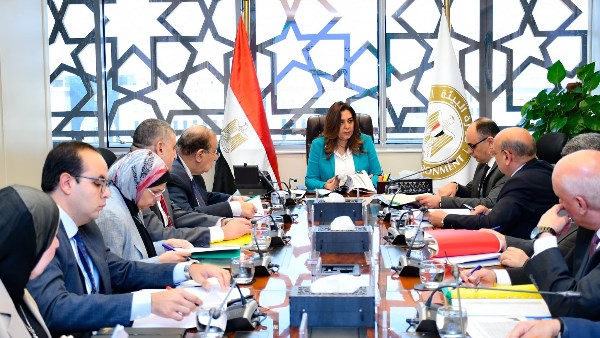 الدكتورة منال عوض