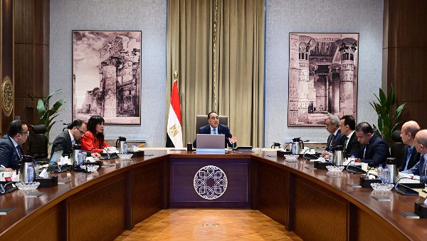 رئيس مجلس الوزراء