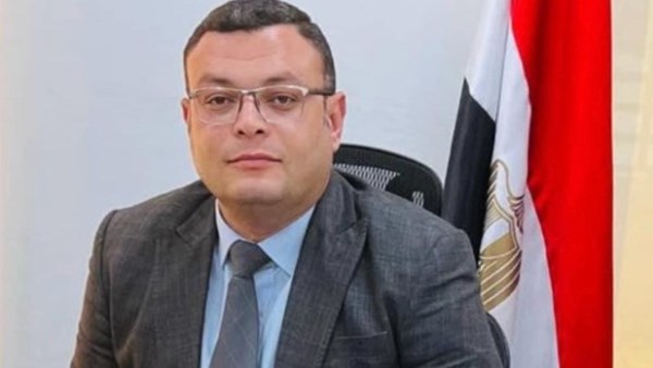 وزير الإسكان 