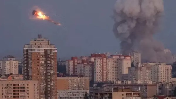 A large-scale Russian drone and missile attack