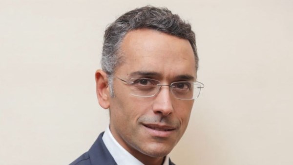 «بنك مصر» يعلن تعيين عمرو دمرداش رئيسًا لقطاع ائتمان الشركات والقروض المشتركة