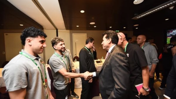 صبحي وأبو ريدة يتفقدان بعثة مصر قبل انطلاق منافسات كأس العرب في قطر